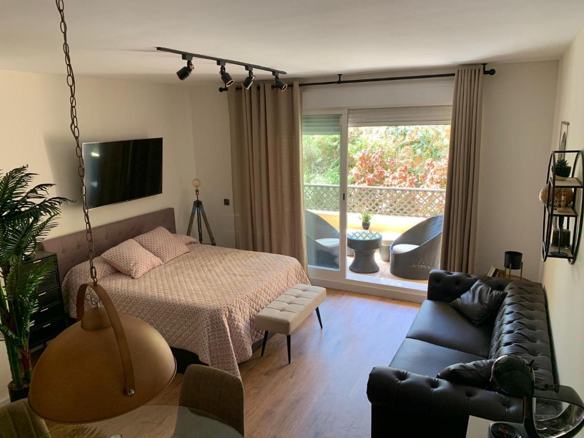 Ferienwohnung Loft De Lujo Con Piscina La Envia Vícar Exterior foto